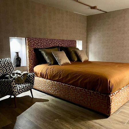 Portrait Luxury Loft Appartement Bari Buitenkant foto