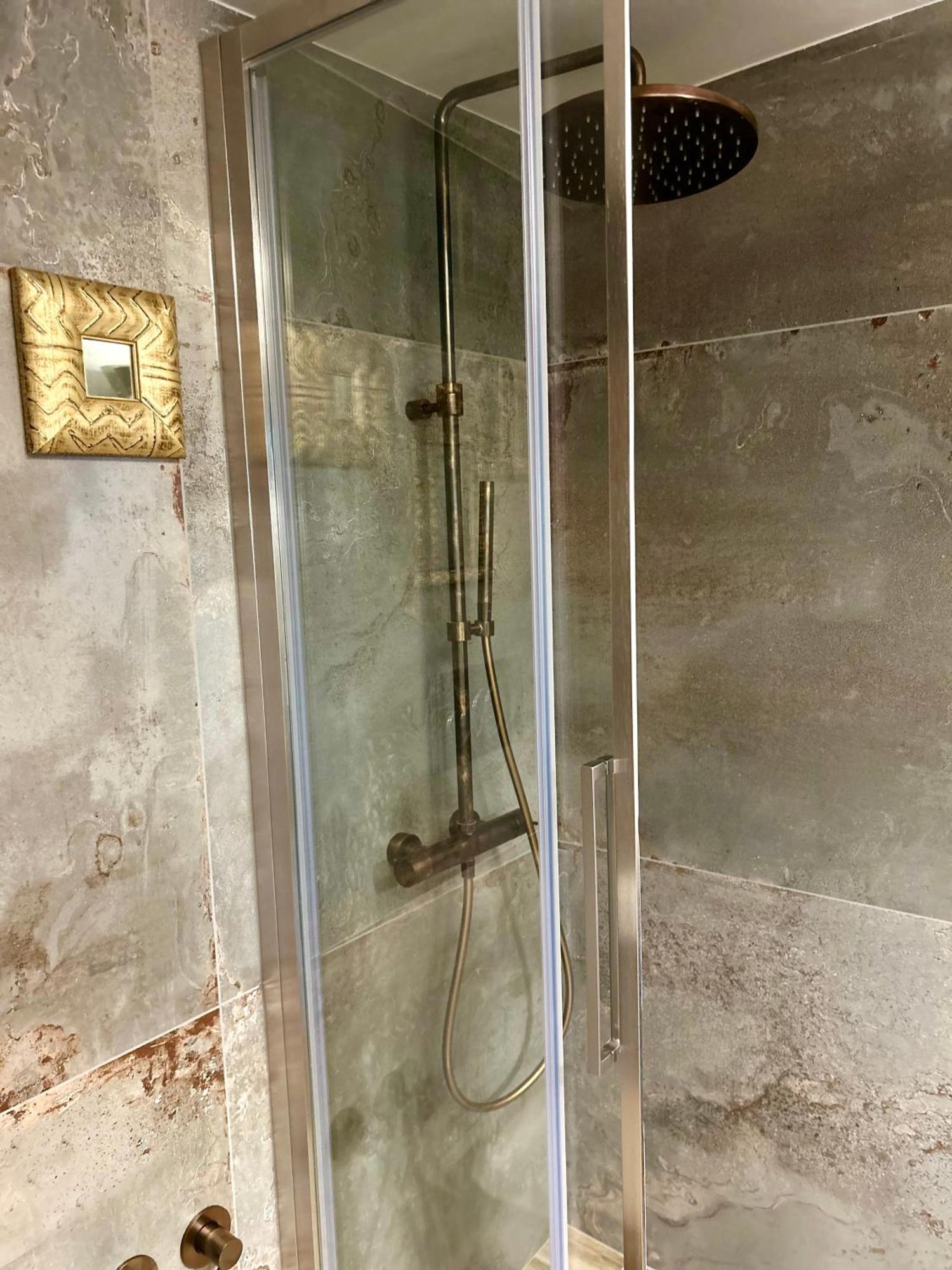 Portrait Luxury Loft Appartement Bari Buitenkant foto